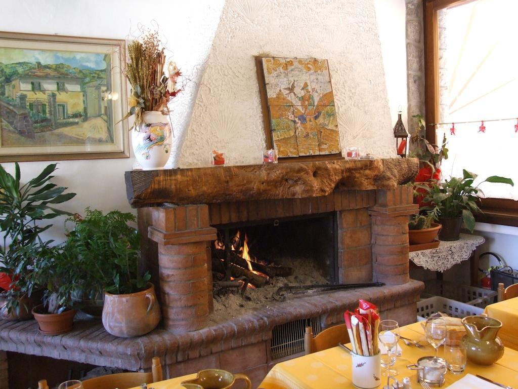 Hotel Cimone Riolunato Bagian luar foto