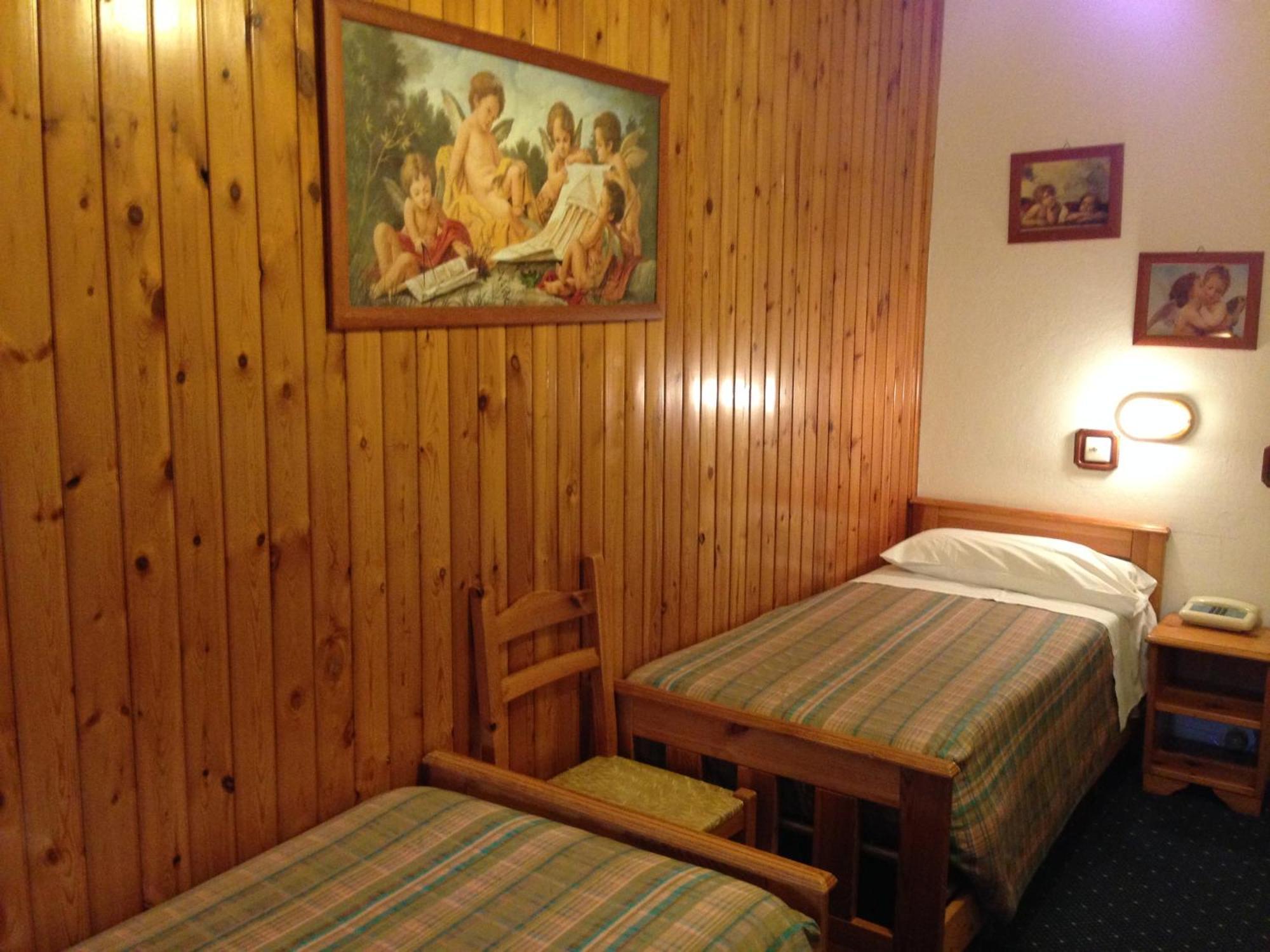Hotel Cimone Riolunato Ruang foto